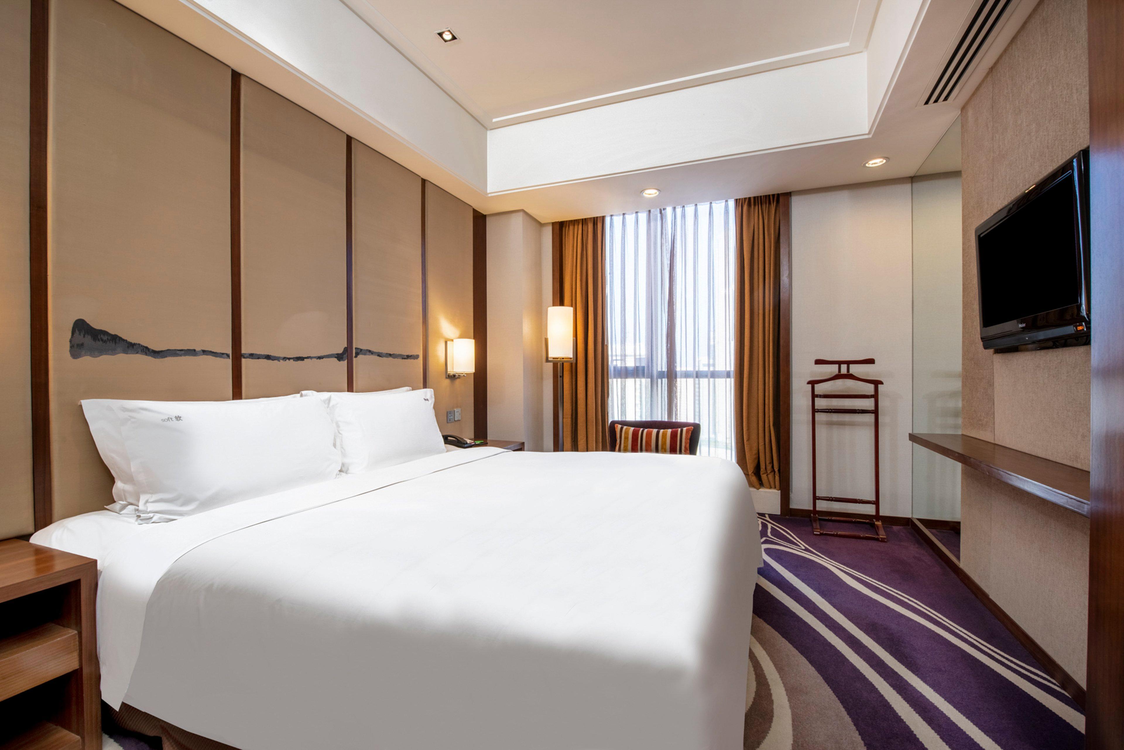 Holiday Inn Qingdao City Center, An Ihg Hotel - May 4Th Square Extérieur photo